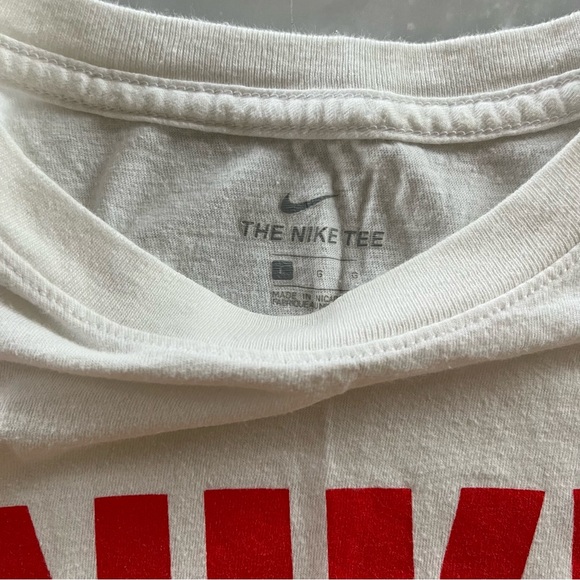The Nike Soccer Tee. Large. - Picture 5 of 5